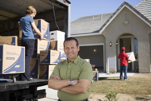Flat move and furniture transport in Barking