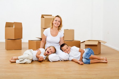Packing and transport preparation for local removals